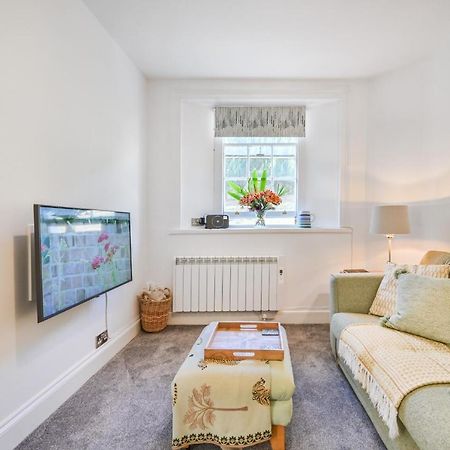 Tramontane Apartment At Hesketh Crescent Torquay Exterior foto